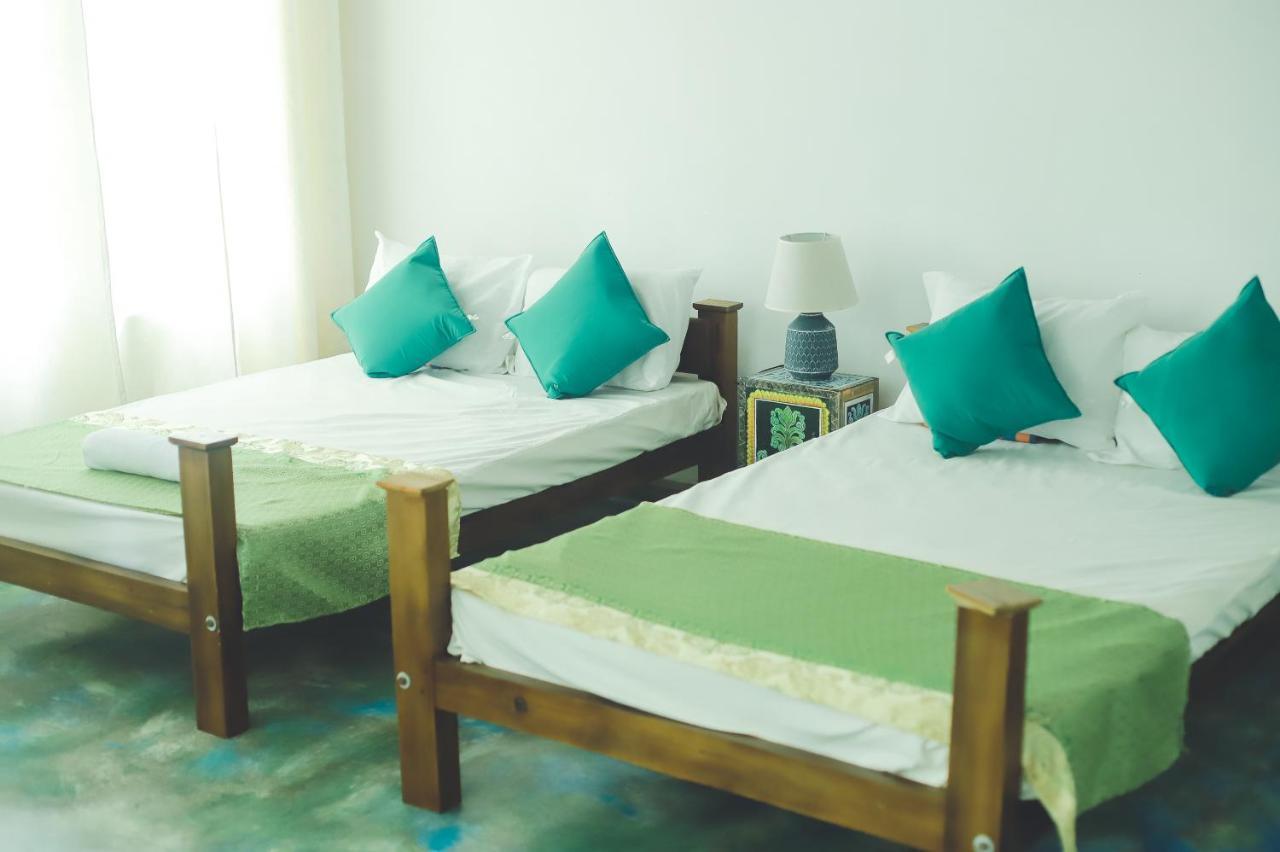 Barefoot Inn Kandy Eksteriør bilde