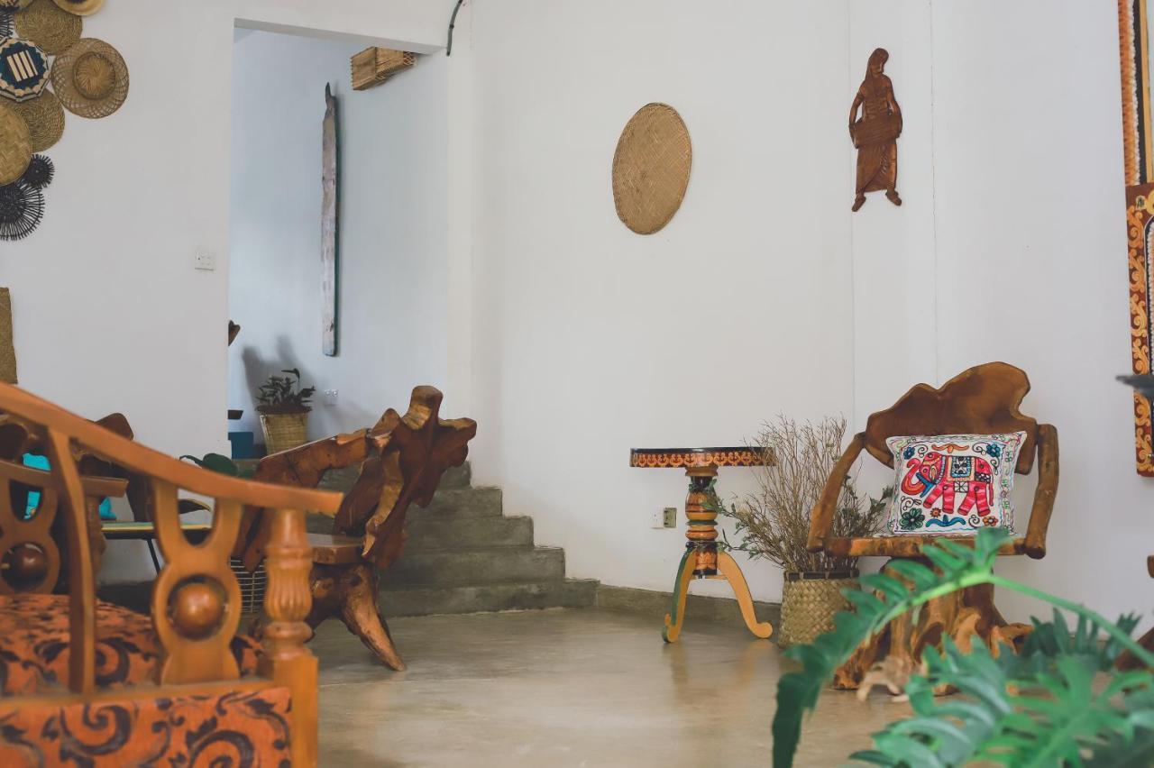 Barefoot Inn Kandy Eksteriør bilde
