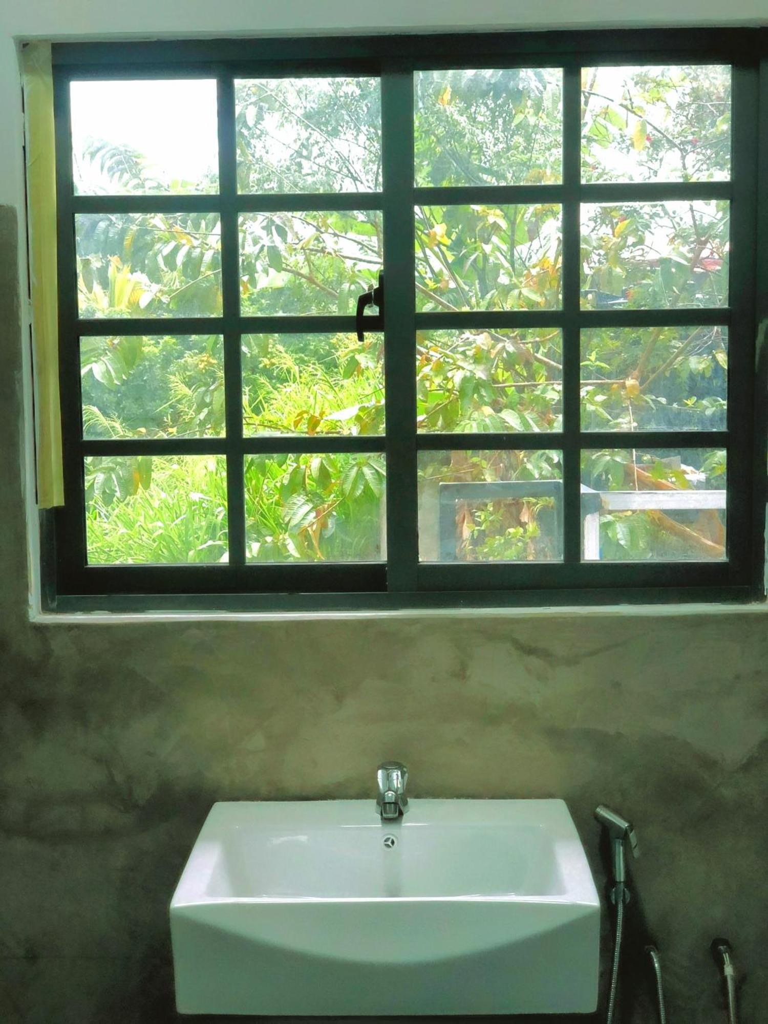 Barefoot Inn Kandy Eksteriør bilde