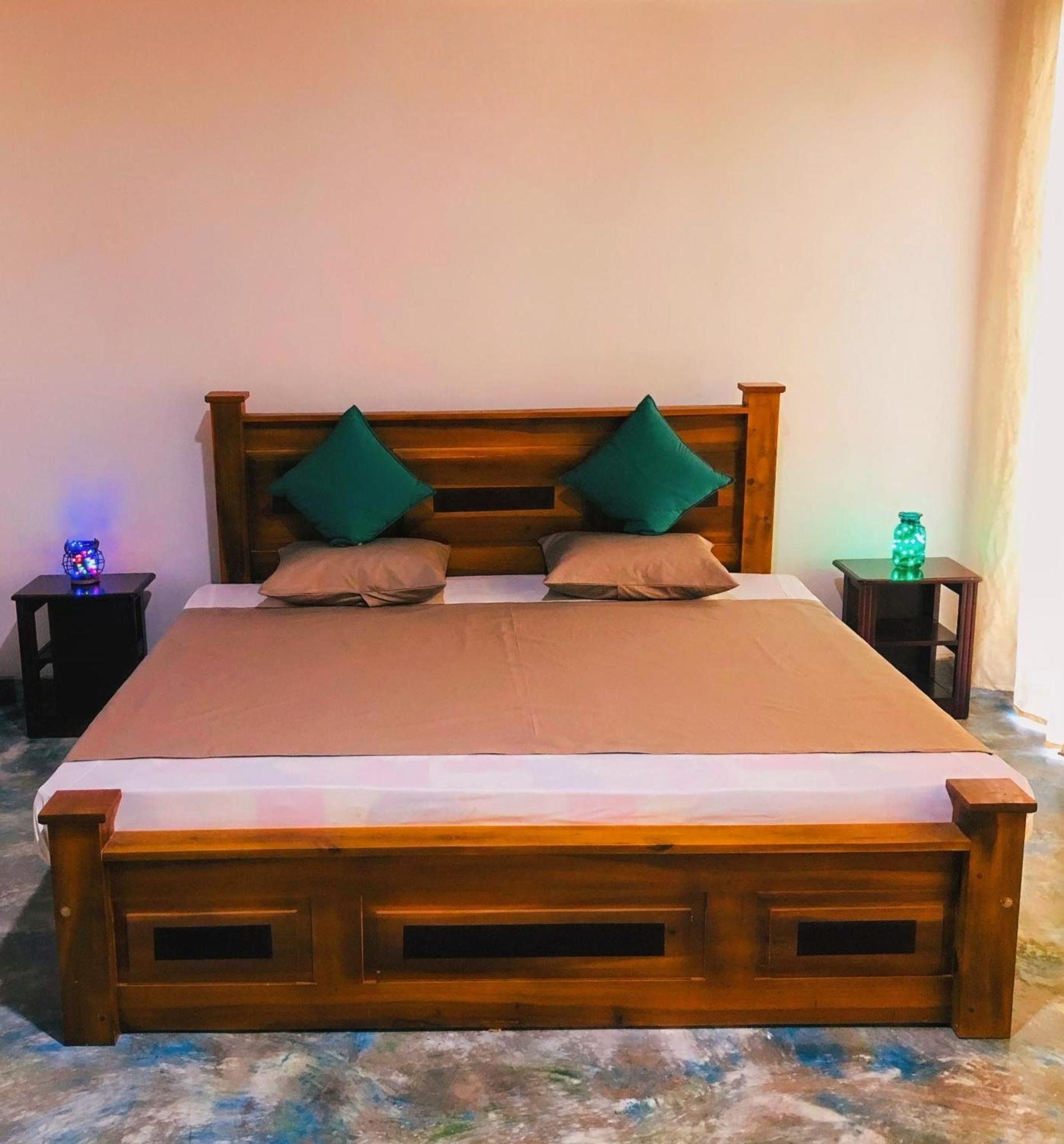 Barefoot Inn Kandy Eksteriør bilde